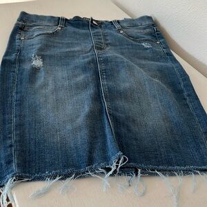 Stretchy super cute Liverpool jean skirt
